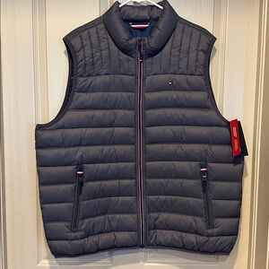 Men’s Tommy Hilfiger Puffy Vest, XL, New with Tags